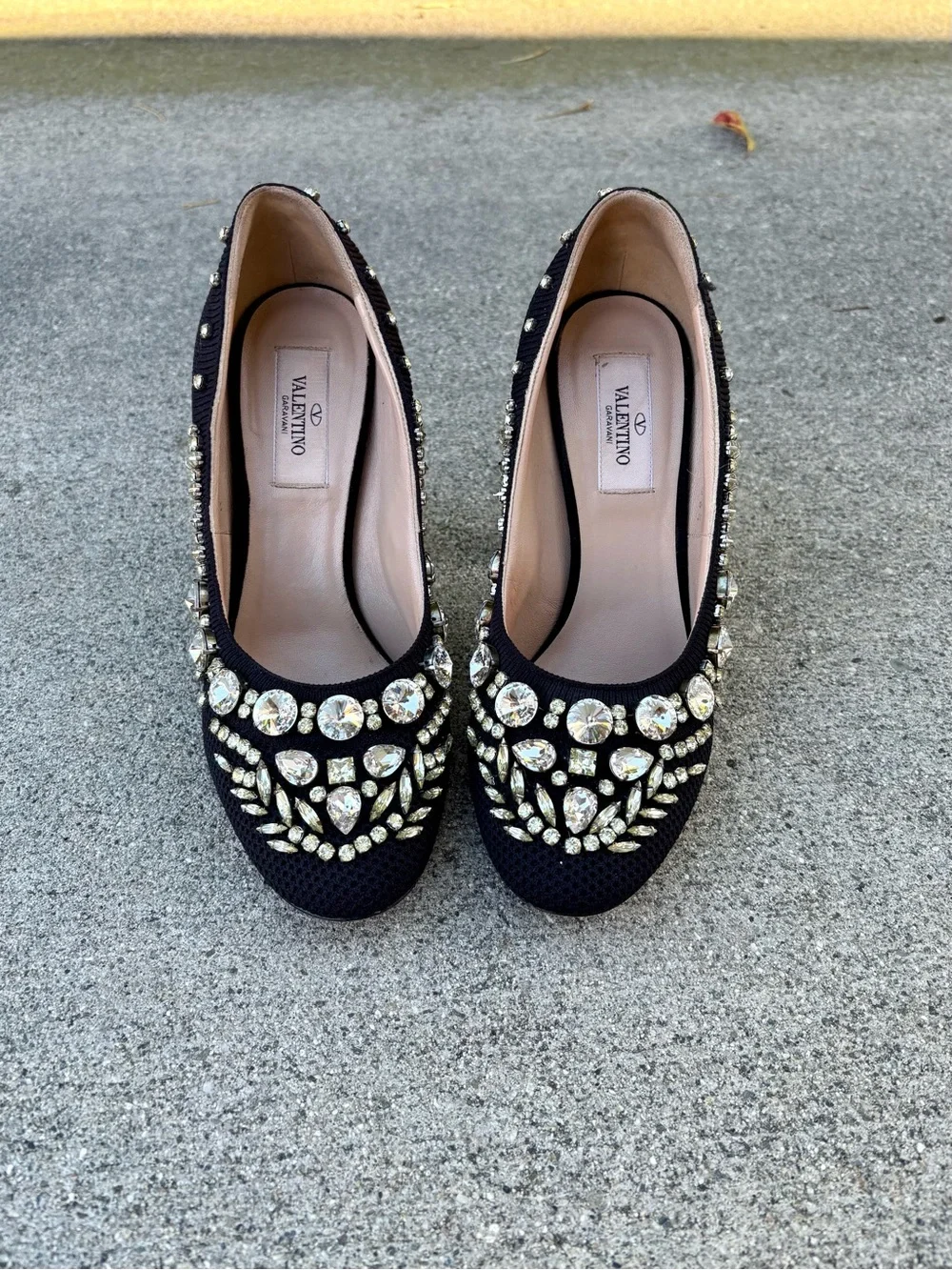 Valentino mesh and crystal embellished lucite high heel pumps size 36.5